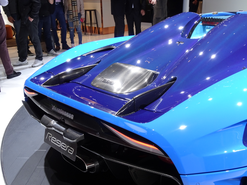 Illustration for article titled The Many Outrageous Wings Of The Geneva Motor Show